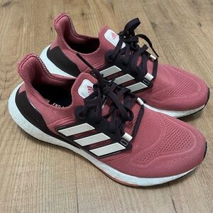 Women’s adidas boost sneakers worn once